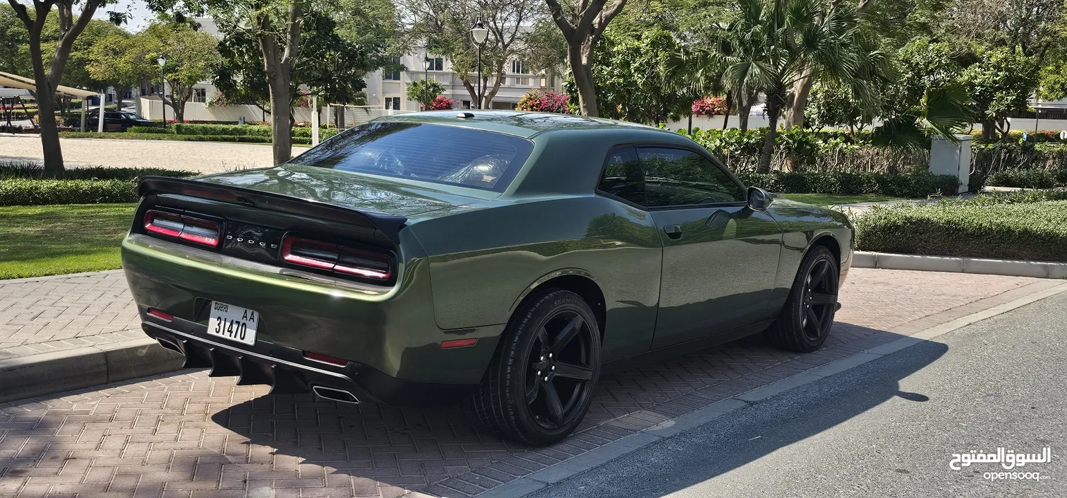 Dodge Challenger 6 Cylinder