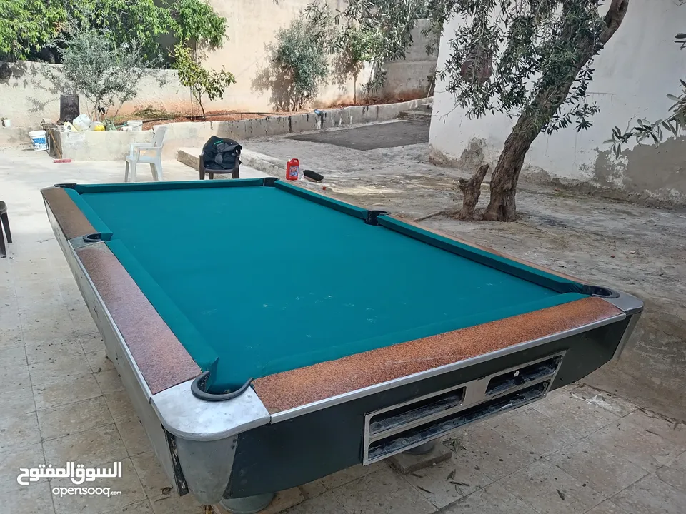 فك نقل تركيب جميع انواع طاولات البلياردو والسنوكر