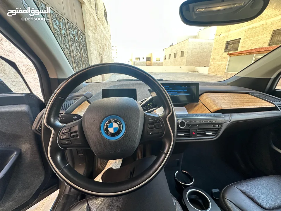 50 كم ماشيه دفعه 6500  قسط 200 بدون بنك BMW i3  شحن منزلي و كازيه نظام بنزين ريكس تيرا