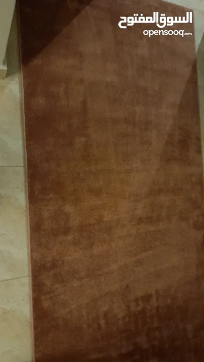 سجادة بلجيكي جددة غير مستعملة  مقاس 100 ×200 وسجاد 2 متر ب3متر