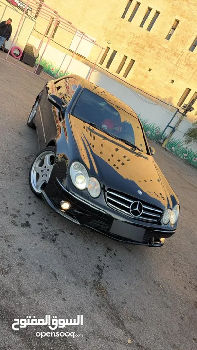 Clk 2003 اسود للبيع