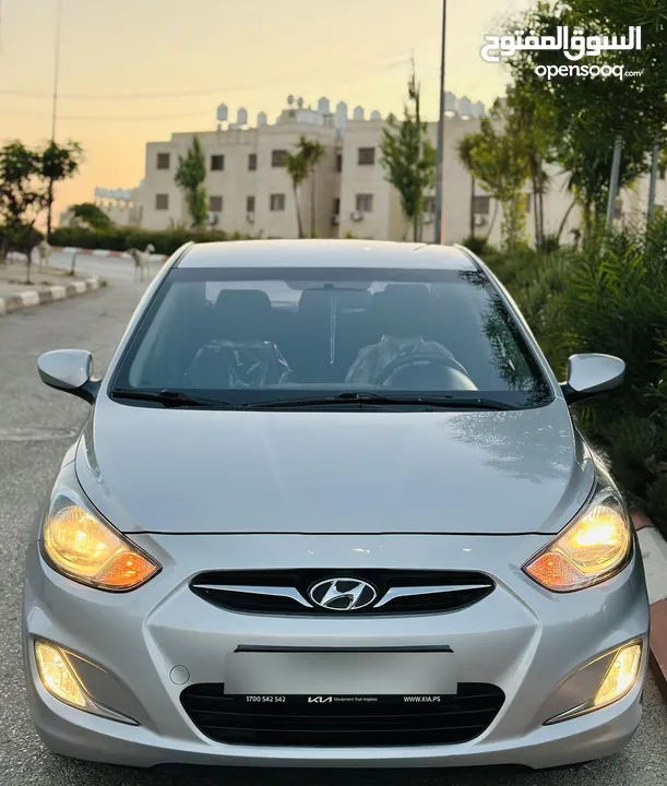 هونداي اكسنت 2015 . فل اوتوماتيك . يد ثانيه . اصل برايفيت كوري . ترخيص + تأمين . سياره بحال الشركه