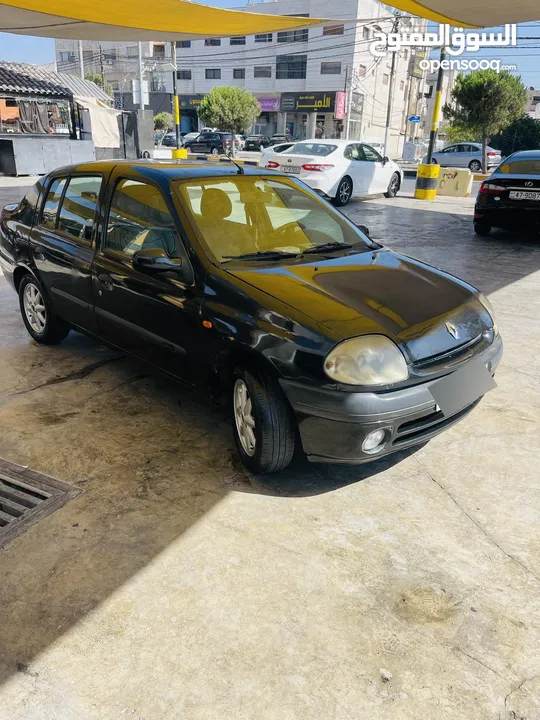 رينو كليو للبيع 2002
