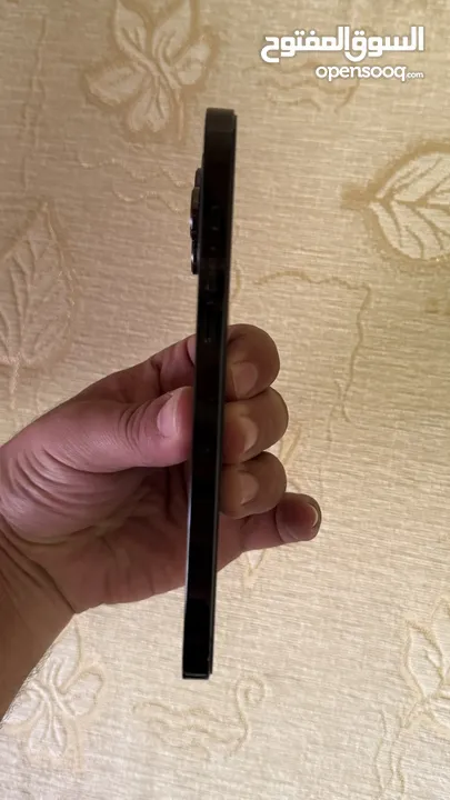 Black Iphone 14 pro max