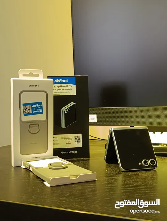 Samsung Galaxy Z Flip 6 مستعمل