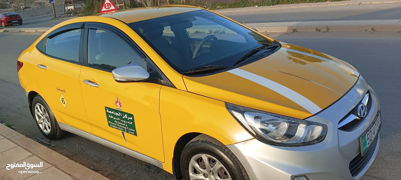 مدرب قيادة سيارات اوتوماتيك وعادي  driving instructor in Amman