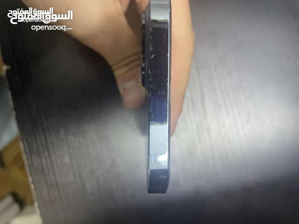 ايفون 12 برو ماكس 256 جيجا بحالة الجديد وقوة البطارية  (81) للبدل ع 12 ‏او 12 Pro ‏مقابل فرجية