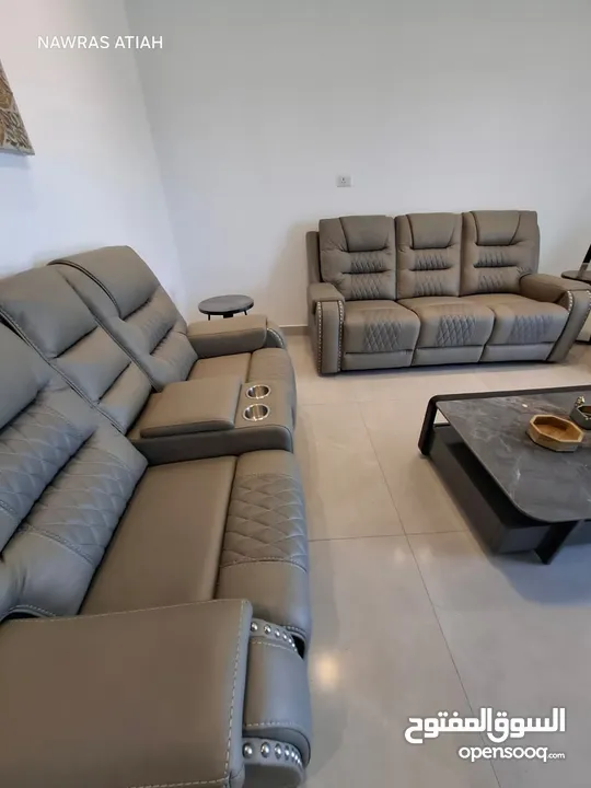شقة مفروشة فاخرة بتصميم عصري اعلان رقم (O459)