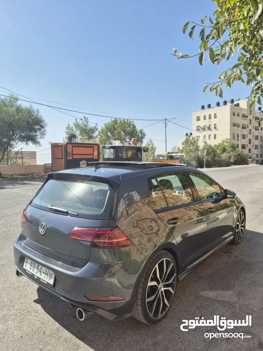 Gti. 2019 ترخيص 2019 فل مسكر  245 حصان ستوك  بويه شركه