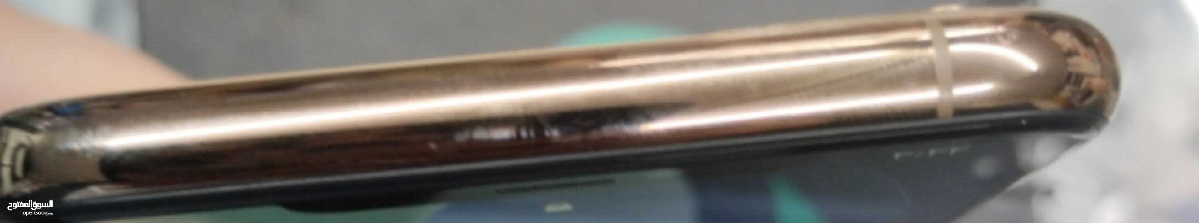 ايفون 11برو 256 بحاله ممتازه