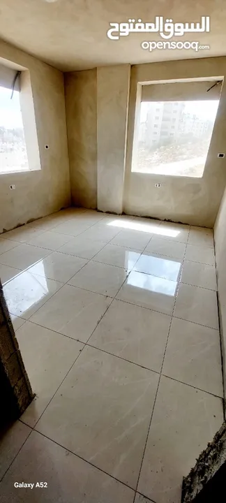 شقق للبيع في بيتونيا على 50 شهر