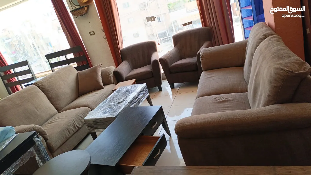 نشتري الاثاث المستعمل والاجهزه الكهربائيه والرياضيه والمكاتب والمطابخ بافضل سعر  ( معرض السمهوري )
