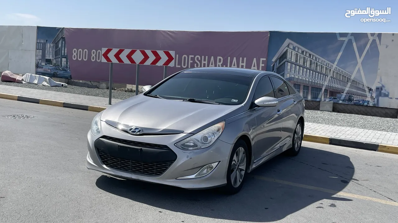 Hyundai Sonata 2.4L Top 2014 HYBRID FULL OPTION