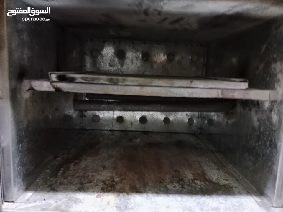 غاز 3 عيون وفرن عربي صغير تفصيل