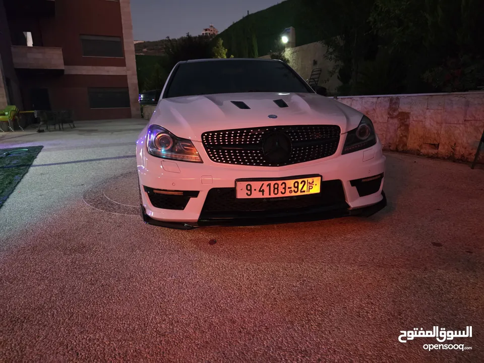 مرسيدس c200 w204