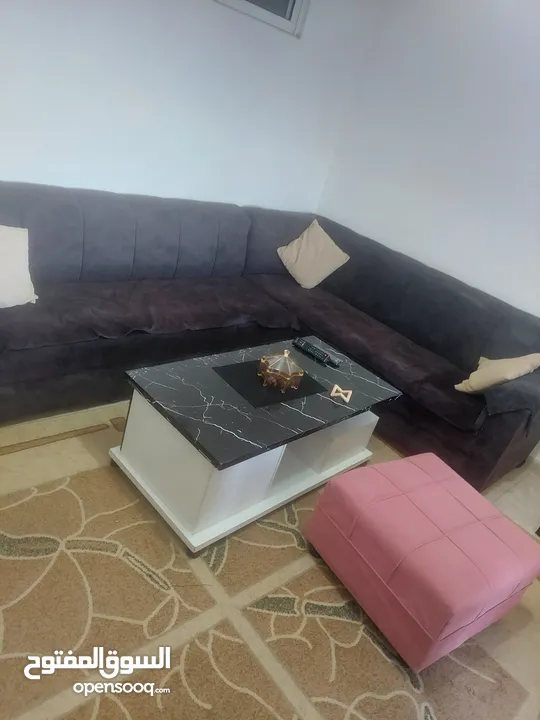 عفش ضيوف للبيع نظيف  بداعي الرحيل