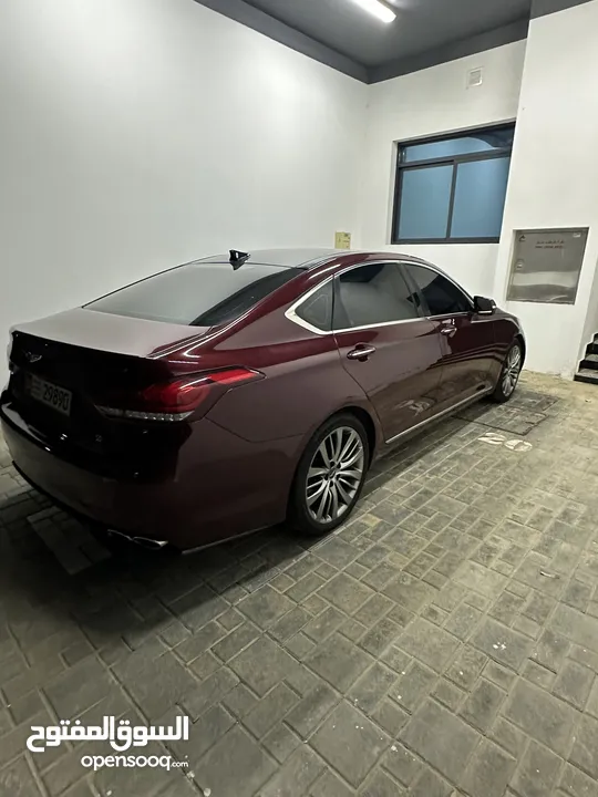 Gensis G80 V8 5.0L 2015