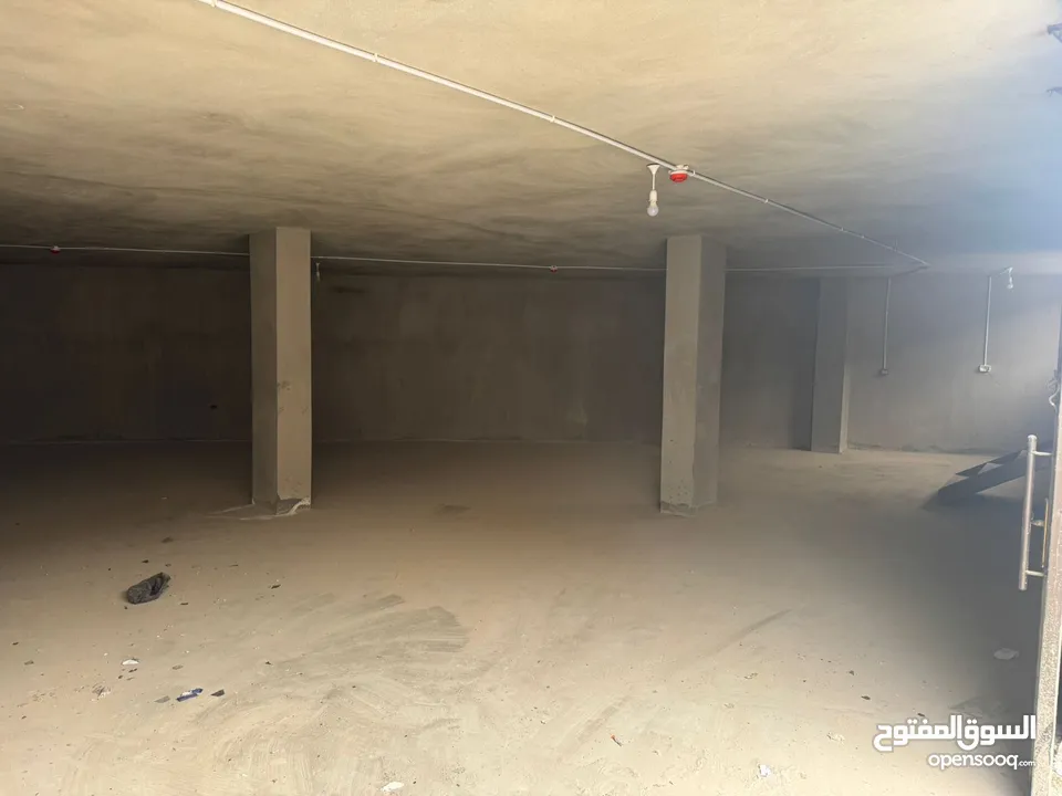 طابق ارضي (تسويه)للإيجار ومعارض ومحلات تجاريه للإيجار