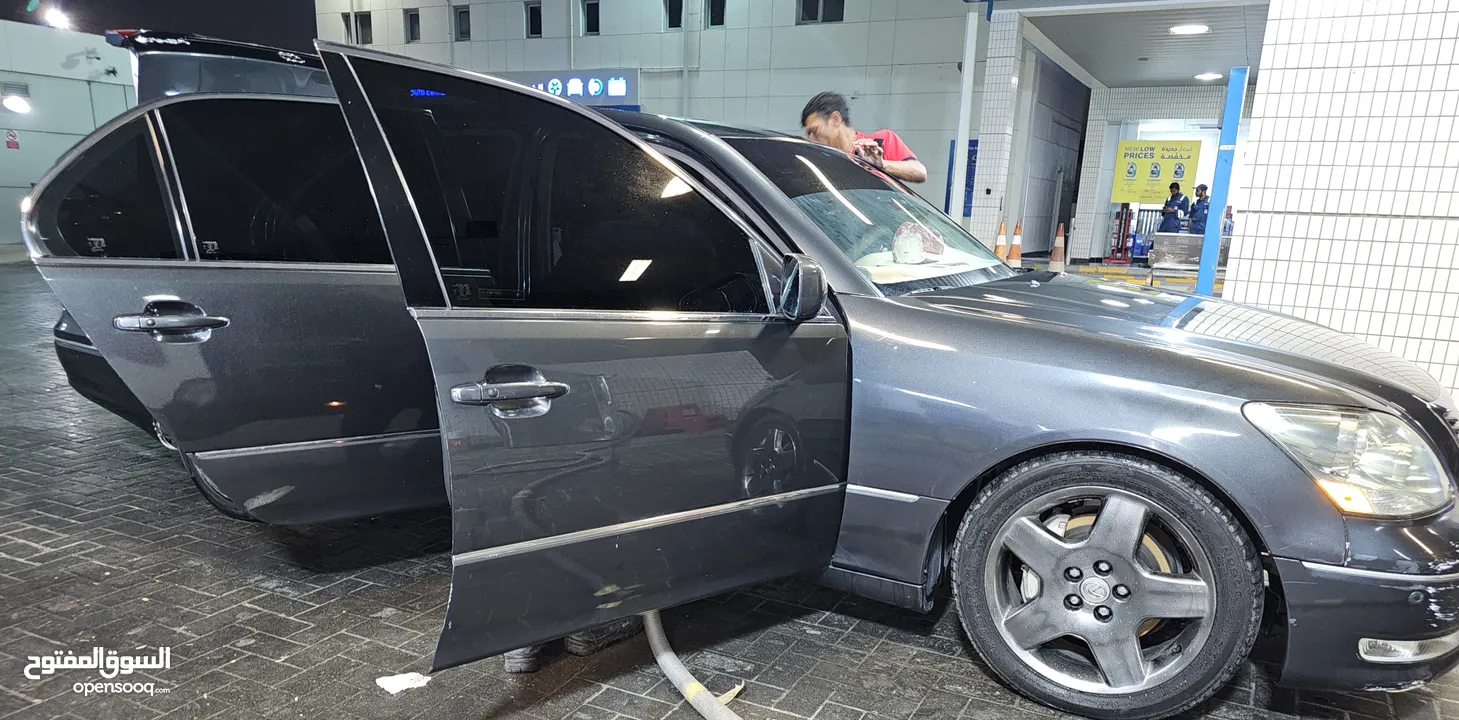 للبيع بالاقساط لكزس LS430  موديل 2006 نص الترا  جاهزة للتحويل