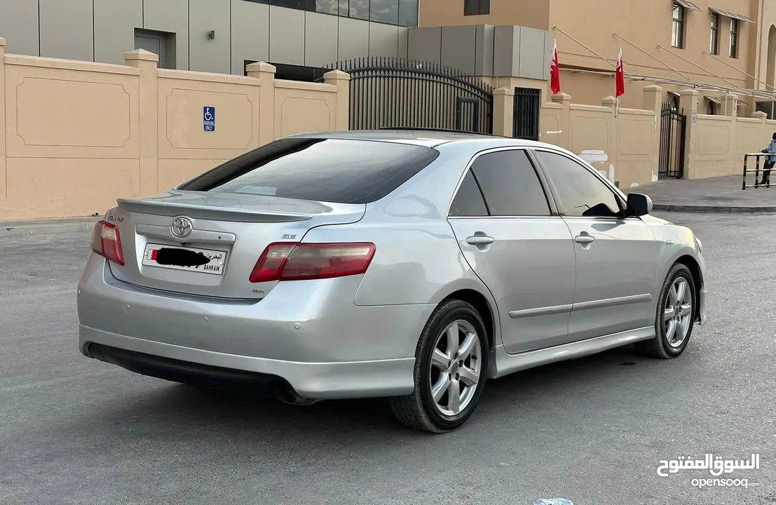 Toyota camry 2009 full option sunroof