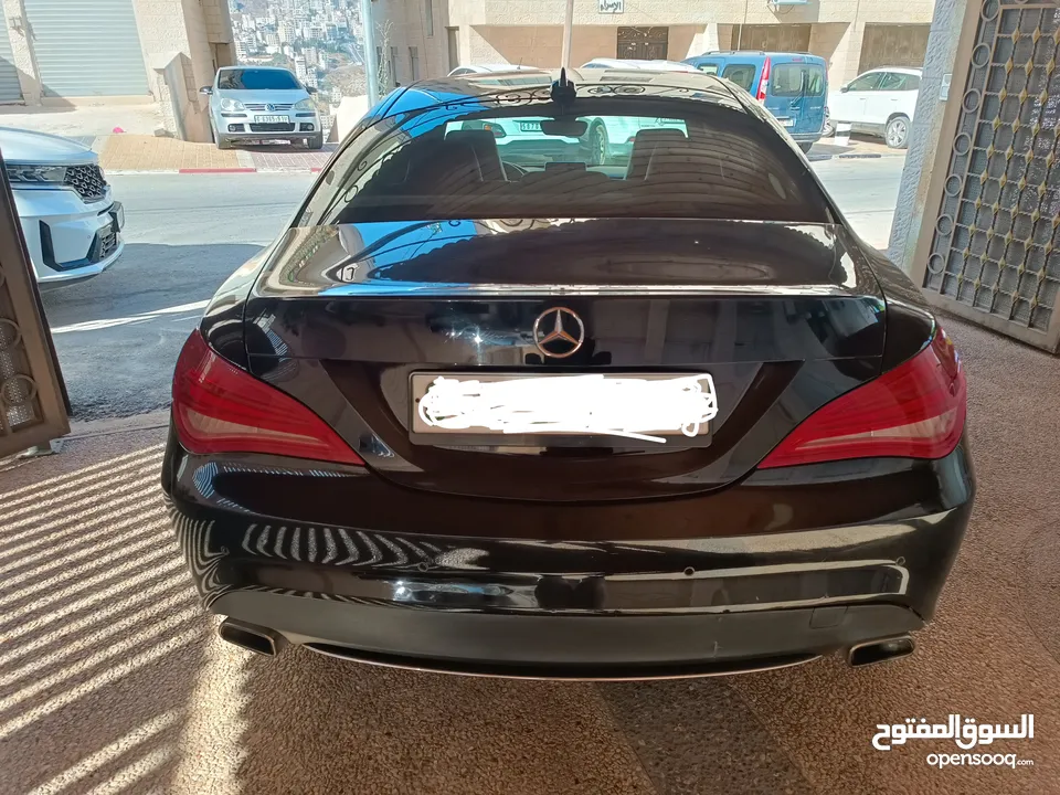 Mercedes CLA 200