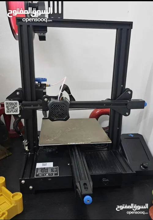 للبيع: طابعة ثلاثية الأبعاد Creality Ender 3 V2 بحالة ممتازة