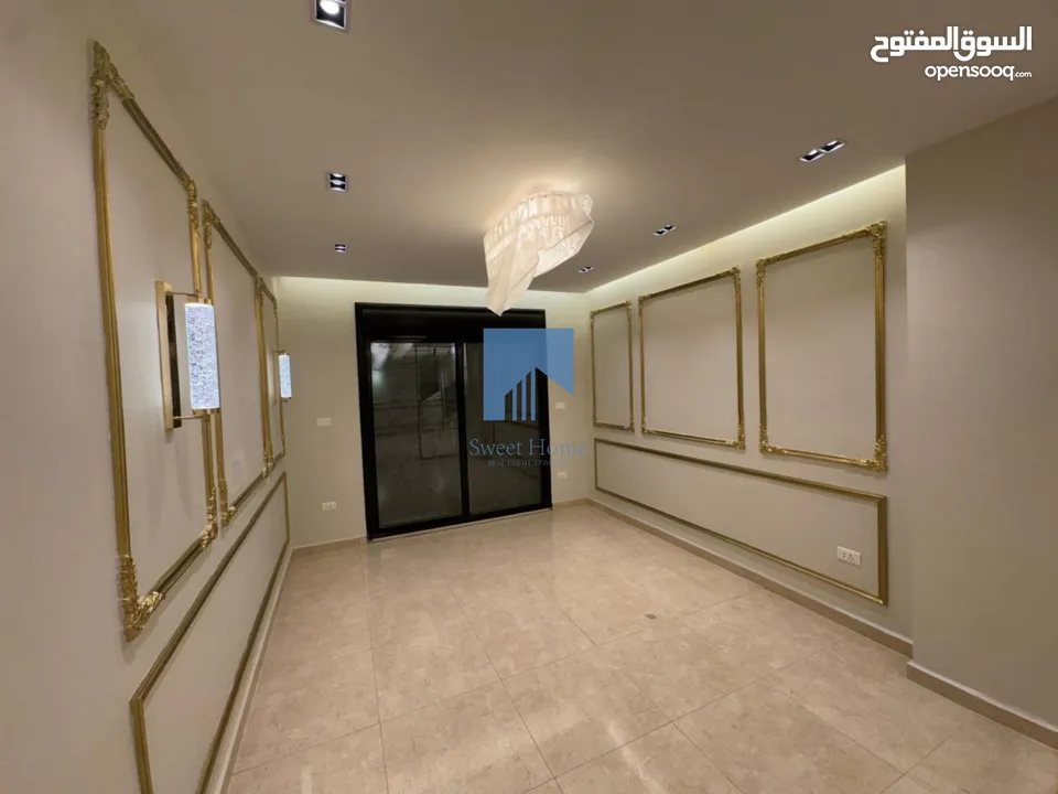شقة أرضية فاخرة للبيع في تلاع العلي  - خلف السلطان 130م مع ترس امامي تشطيب سوبر ديلوكس