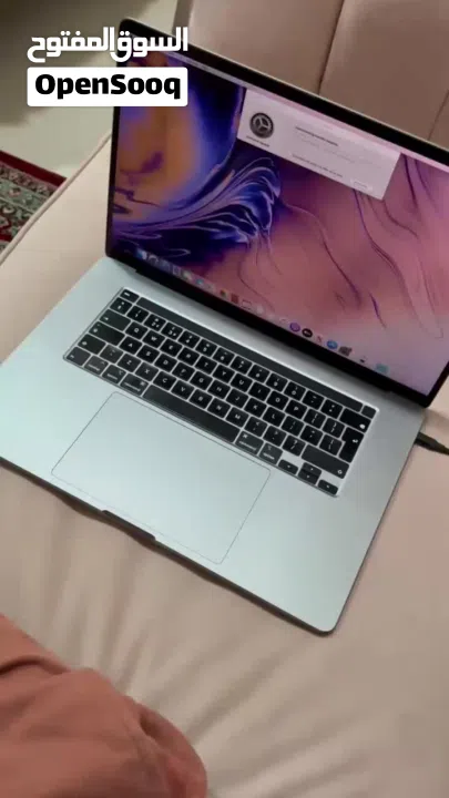 Powerful 2019 Apple MacBook Pro 16-inch - i9 32gb RAM 1TB SSD