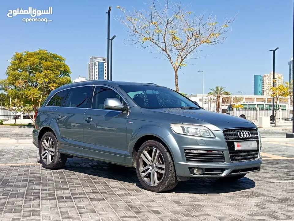 AUDI Q7 2010 QUATRO V8 4.2L 7 SEATER LUXARY SUV IN GOOD CONDITION FOR SALE