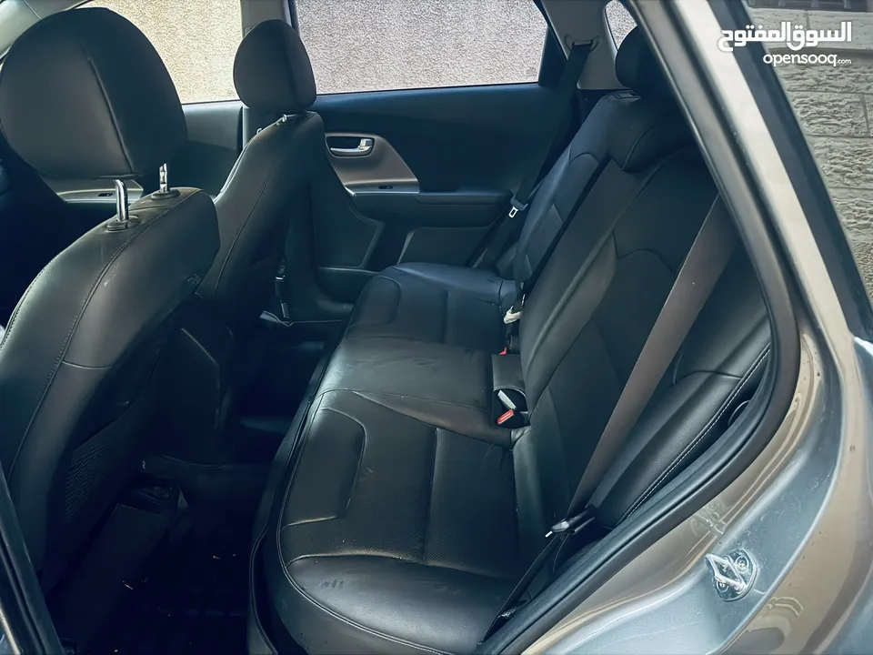 كيا نيرو  هايبرد الجديده كليا وكاملة الاضافات 2021/20