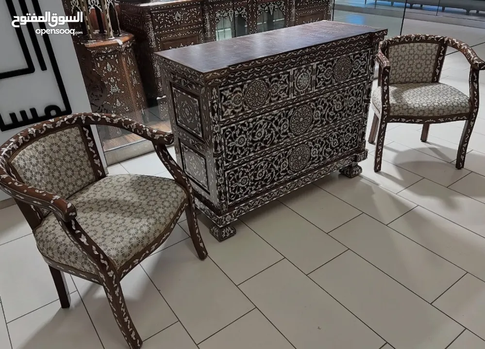 مطبقيات صدف بكافة الانواع و سكلات صدف بكافة الرسمات الدمشقية و الاردنية و جميع الرسمات الدولية