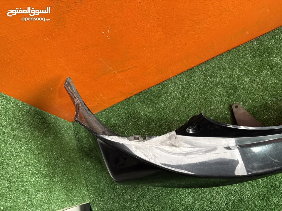 طمبون خلفي بريوس سي 2012-2015  اصلي مستعمل ياباني بحالة جيده موضوح بصور  Toyota Prius c2012-2015
