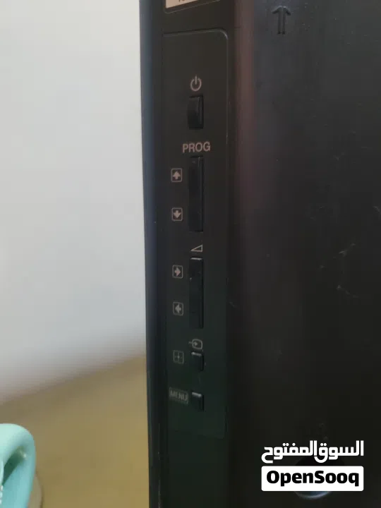 Sony Bravia 26 inch LCD HD TV for sale للبيع تلفزيون سوني برافيا