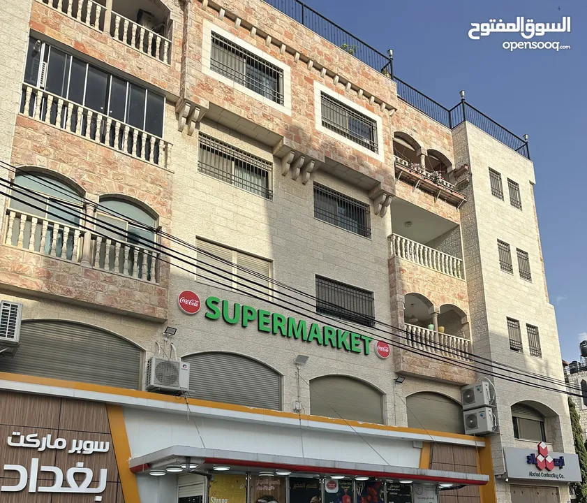 شقة في عين منجد للبيع دفعة وشيكات شهرية