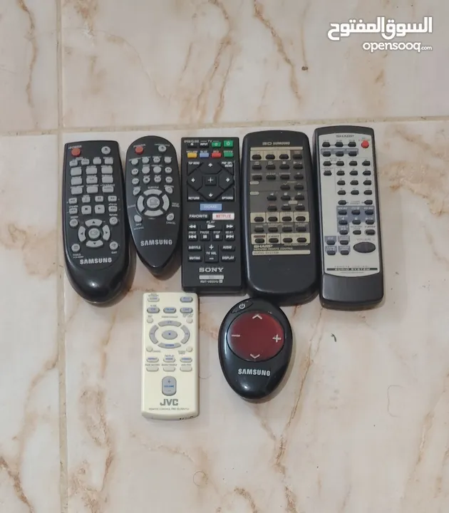 ريموتات متنوعة أصلي لشاشات والمسجلات صوتيات وموجود غطي سماعات كينود بيضوي كينود بيونير سوني JVC