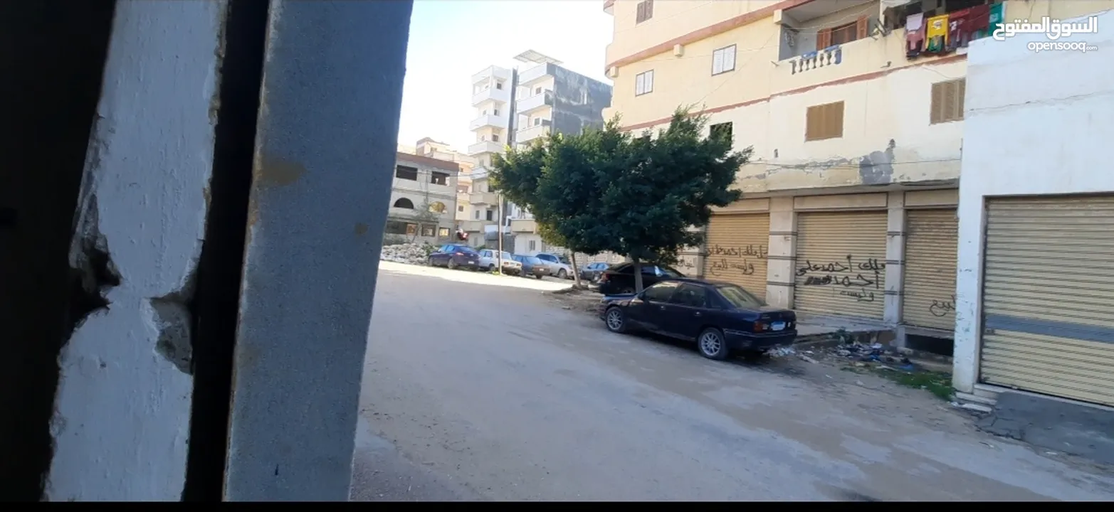 شارع ريدنبكس ابو يوسف. بعد المدرسة عند الملف