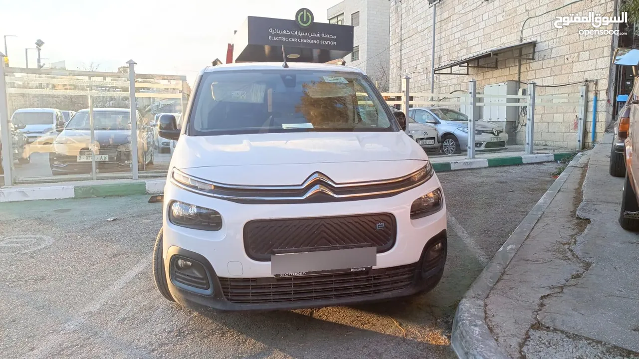 ستروين اي برلنجو (كهربائيه بالكامل) موديل 2023
