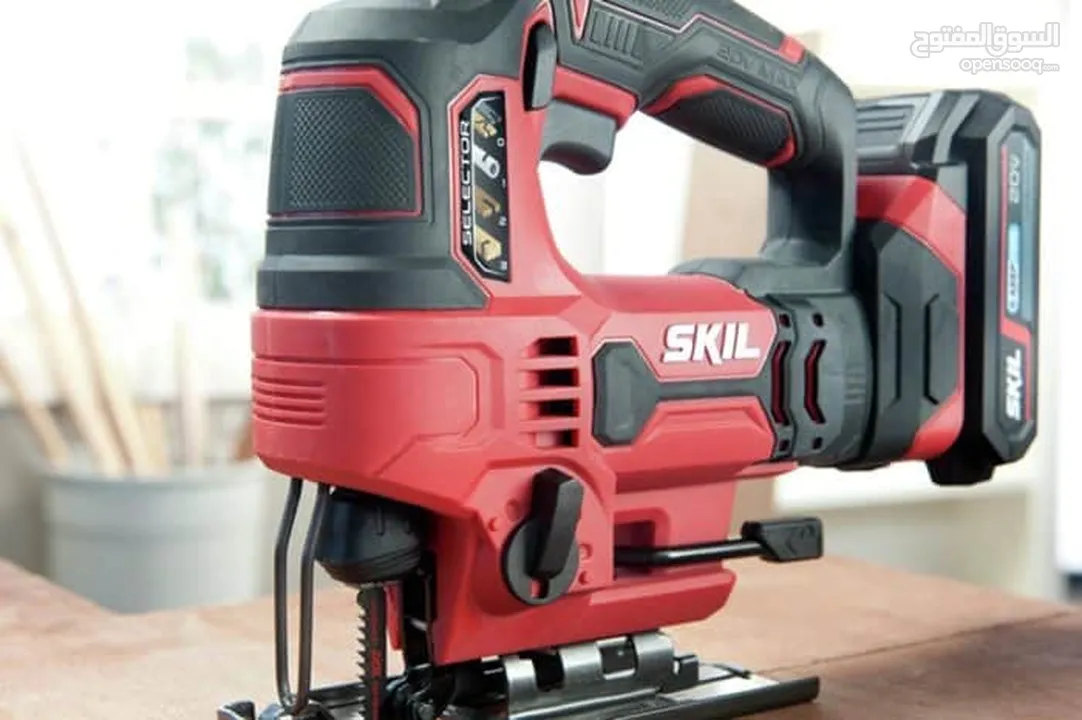 منشار كهربائي لاسلكي 20 فولت skil