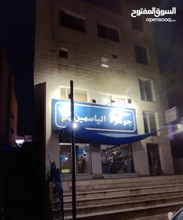 مكتب كبير للإيجار.بسعر مغري