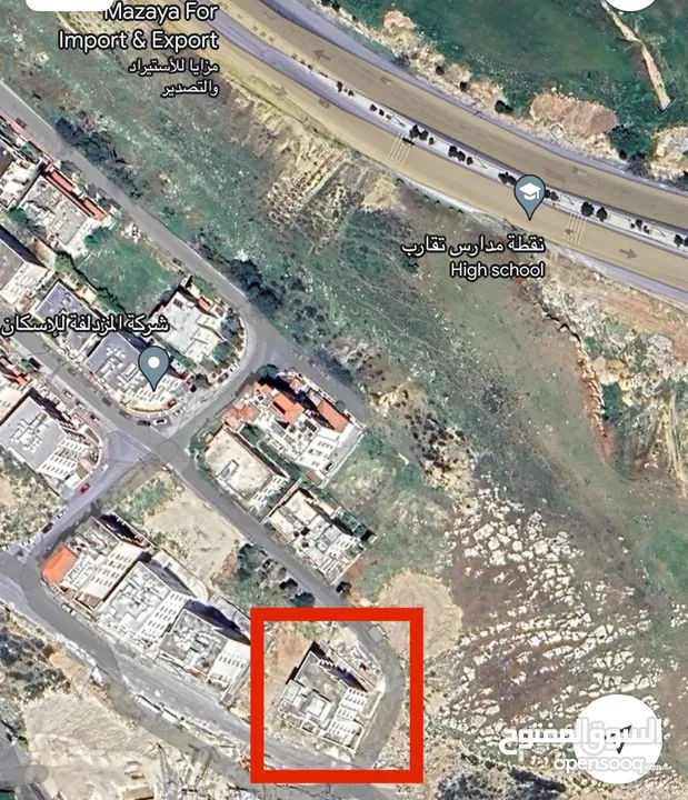 شقتان فاخرتان للبيع في الأردن - الجبيهة مع اطلالة خلابة. بناية على 3 شوارع منطقة فلل