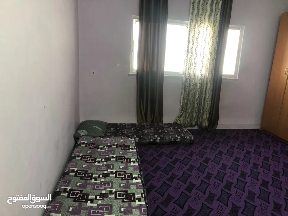 منزل مستقل (طابقين)  للبيع الزرقاء-جناعة ،مدخل منفصل لكل طابق
