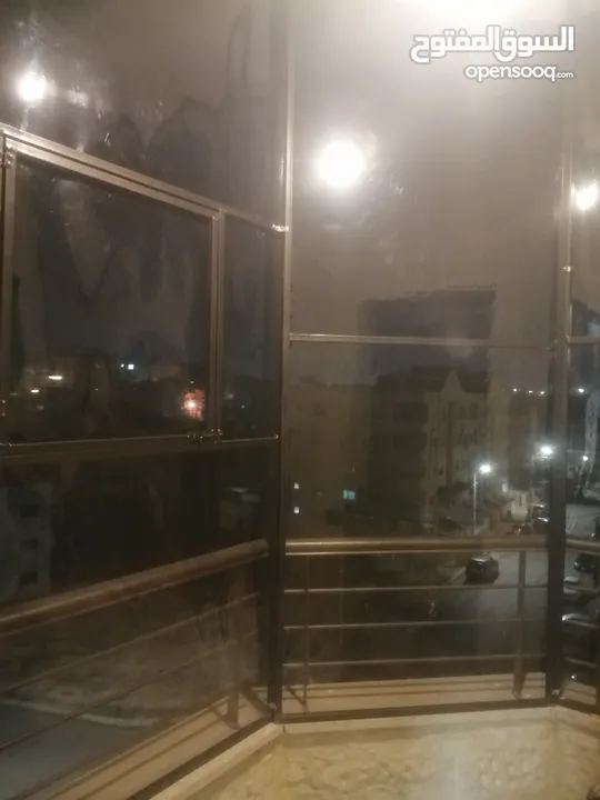 تغليف وتسكير الكافيهات والاماكن المفتوحه  من الهواء باقل الاسعار وتفصيل الاشرعه لاعلى المساحات