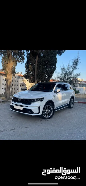 سورينتو فل مع بانوراما جير موس / بروجيكتر /5 كاميرات   ب الورقه دهان شركة