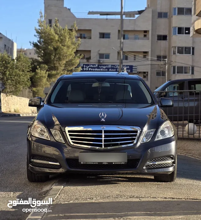 Mercedes-Benz E200
