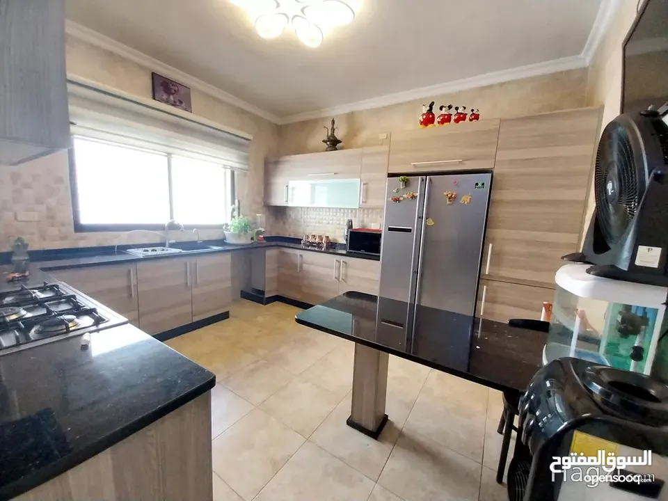 شقة للبيع في منطقة الرونق  ( Property ID : 31748 )