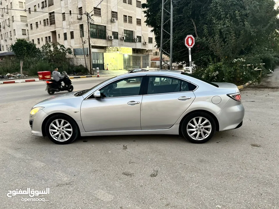 سيارة مازدا6 فل الفل اضافات فتحه سقف براايفت 2010 (Mazda 6 2010) ا