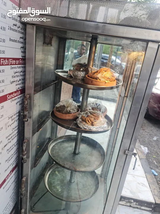 مطعم للبيع يعمل بشكل ممتاز جدا