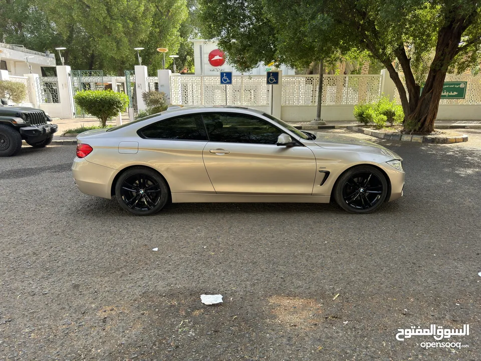 BMW 420i موديل 2016