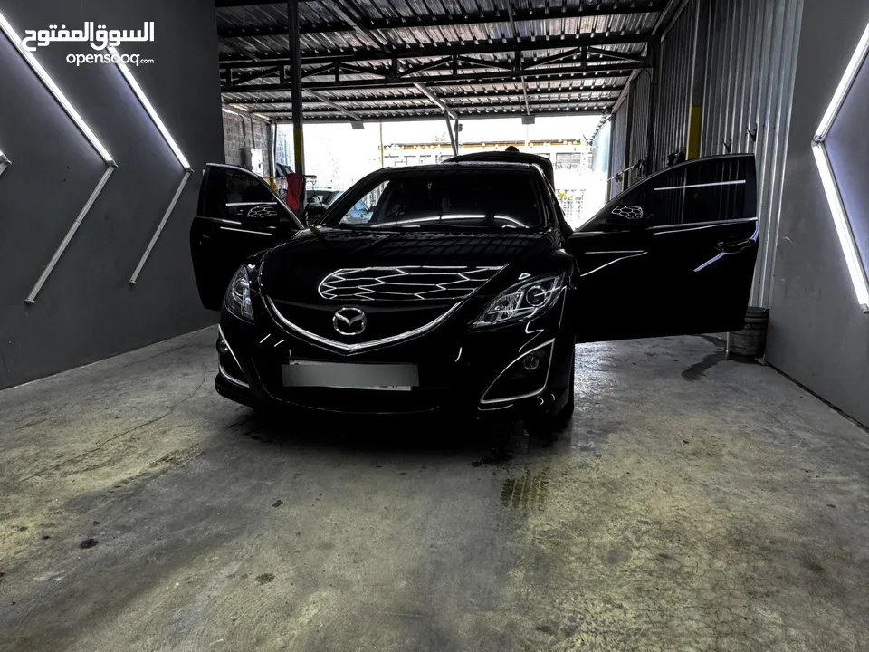 Zoom Mazda 6