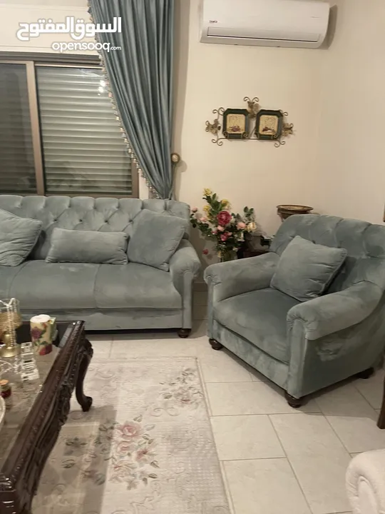 طقم غرفة جلوس خمس مقاعد